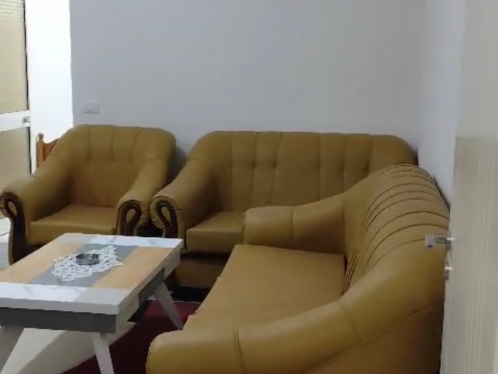 JEPET APARTAMENT 2+1 ME QERA