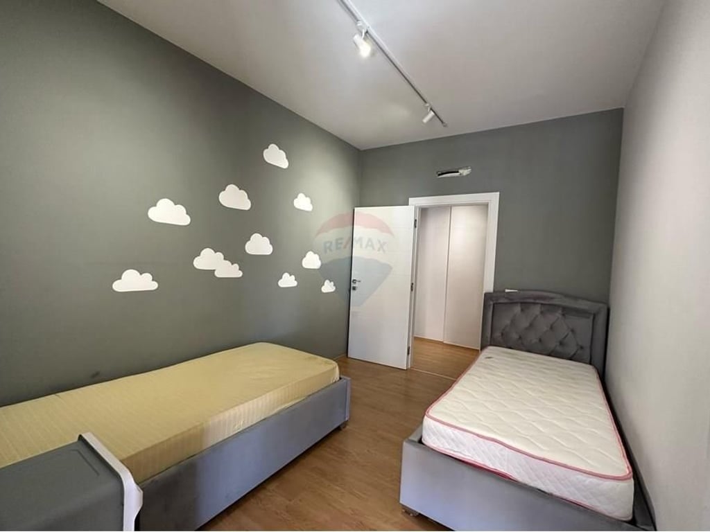 Appartamento 2+1+2 in affitto