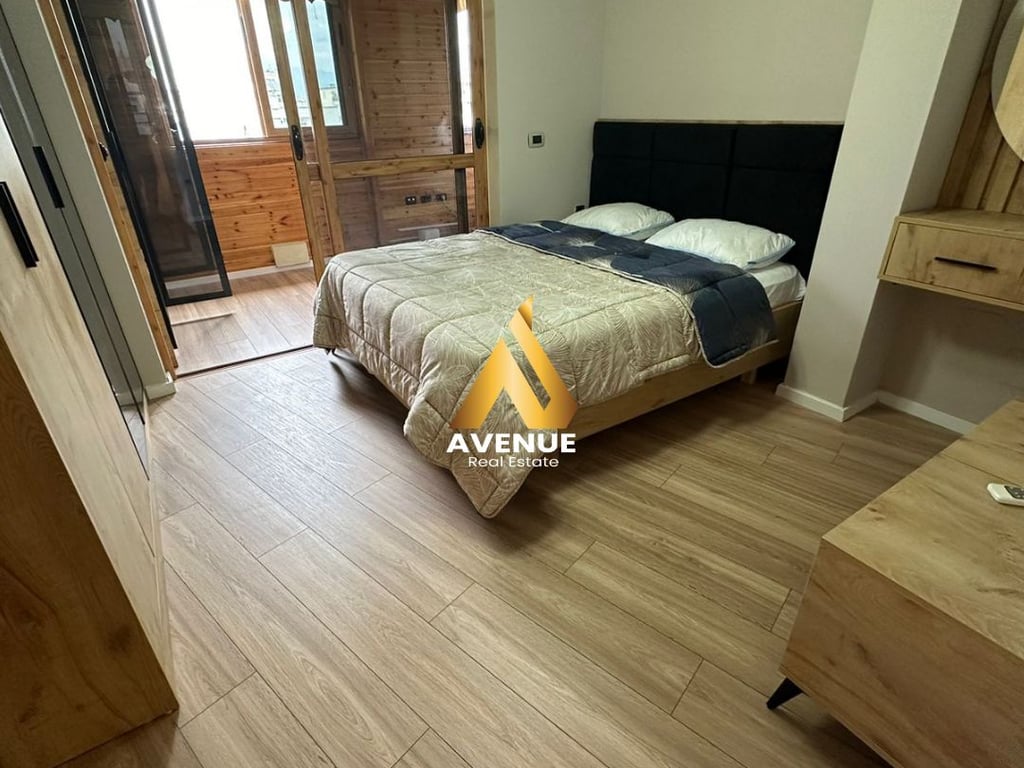 APPARTAMENTO IN VENDITA 2+1+2 MYSLYM SHYR, TIRANA.