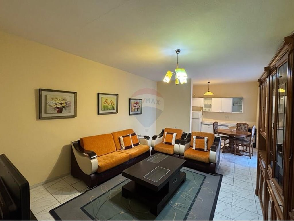 Apartment for sale 2+1 in Vasil Shanto