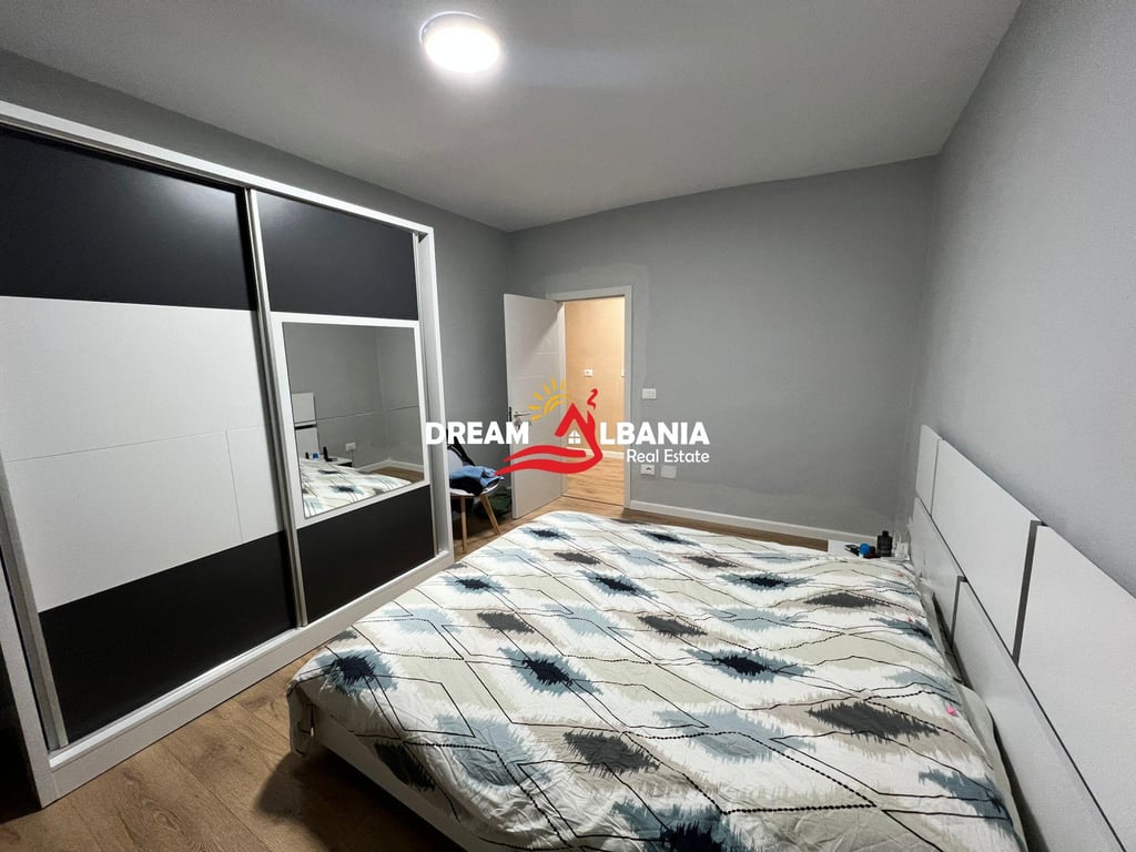 Super Appartamento 3+1+2 in vendita vicino allo stadio Dinamo, presso la farmacia Rejs (ID 4139176)