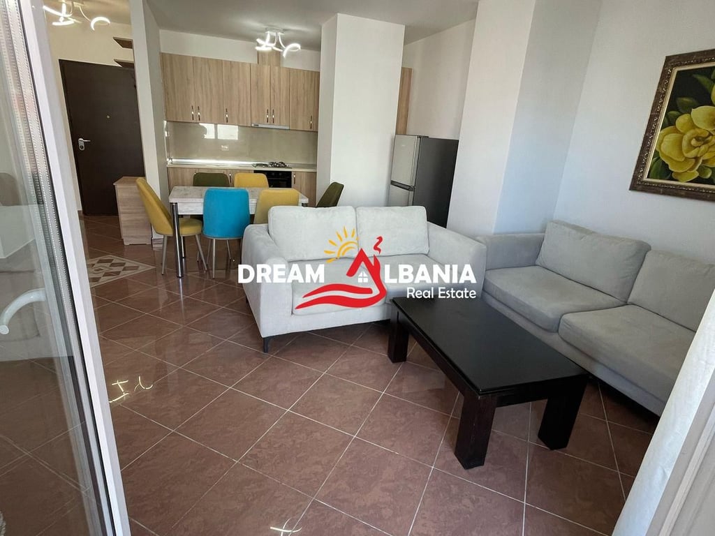 2+1 apartment for sale in Porcelan, near Klan in Tirana (41211913)