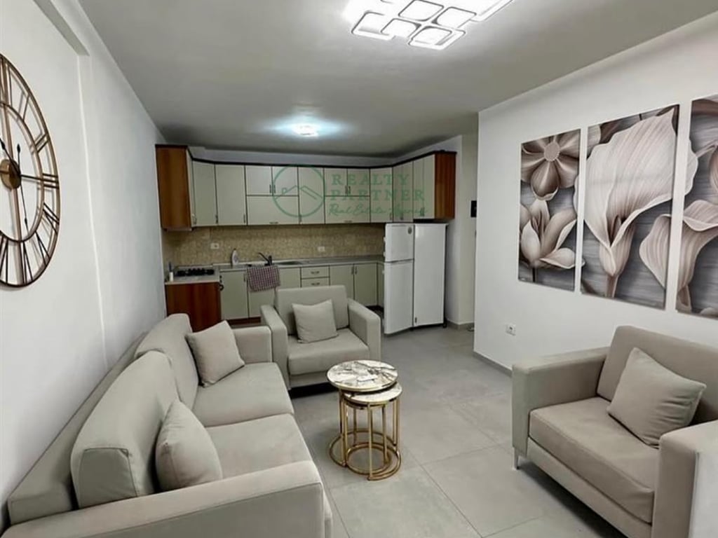 2+1 APARTMENT FOR RENT - Myslym Shyr Street!!!