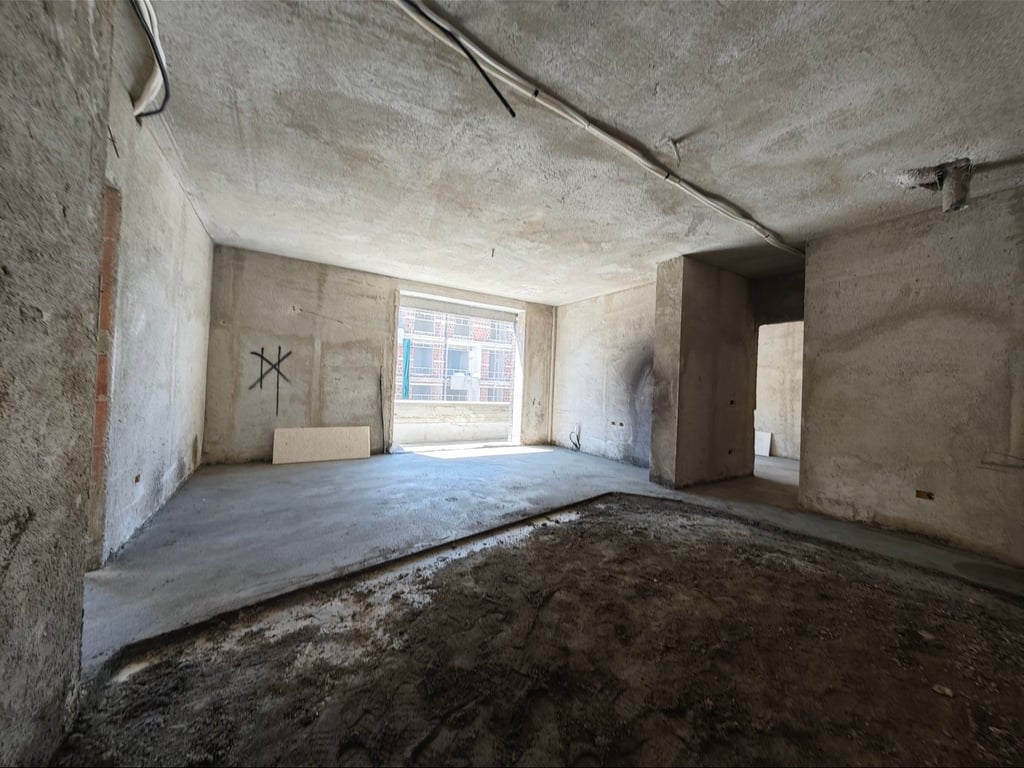 Vendesi Appartamento 2+1. 📍Campo dell'Aviazione. 95 M2. 155.000 💶