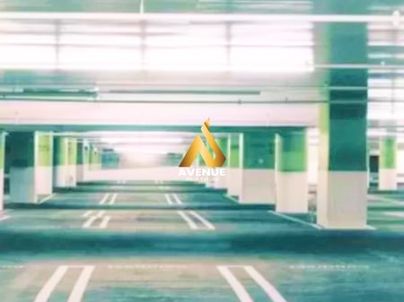 SHITET  POST PARKIMI  NE SELITE, TIRANE