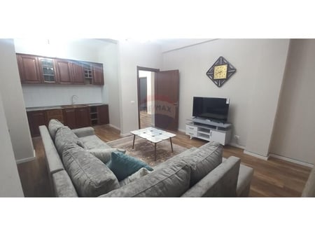 Apartament 2+1 per qira ne Mysylm Shyri