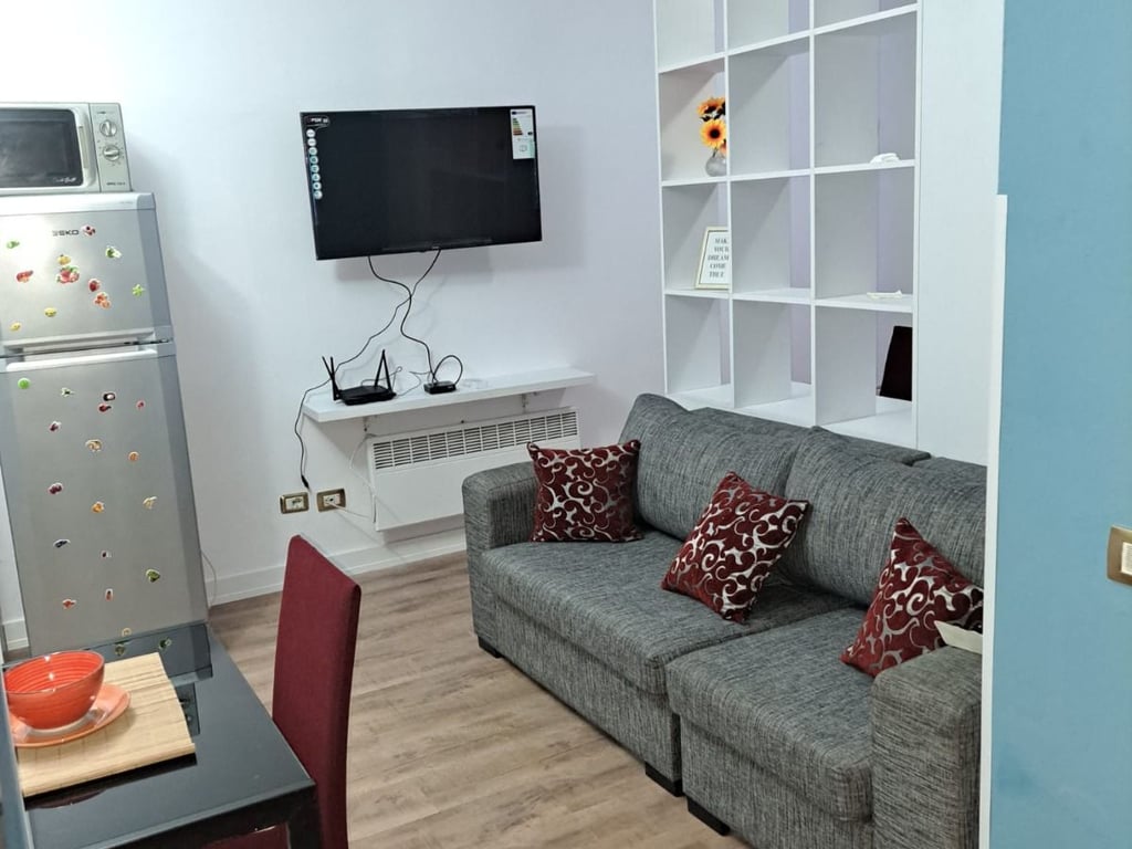 Garsionere per qira ne Astir prane Bohem bar 