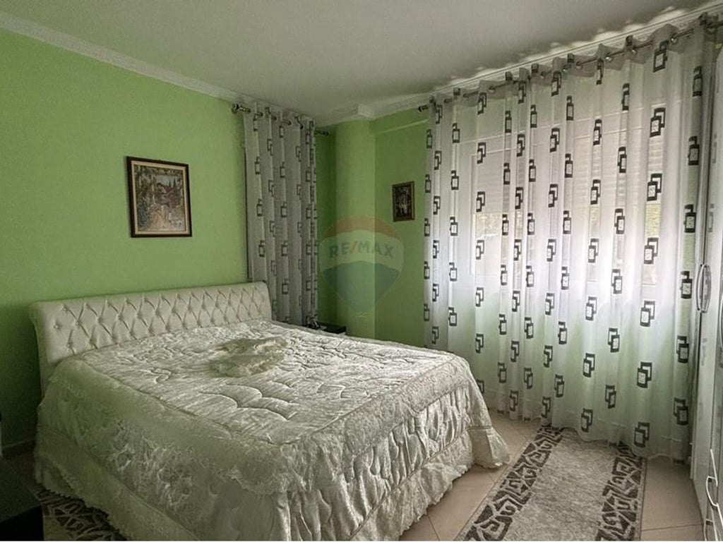 Apartament 2+1 me Qera, Astir