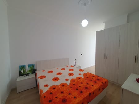 Affittasi appartamento 2+1+1 con balcone