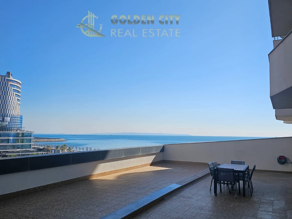 Shitet super apartament 2+1+2 me pamje detin.