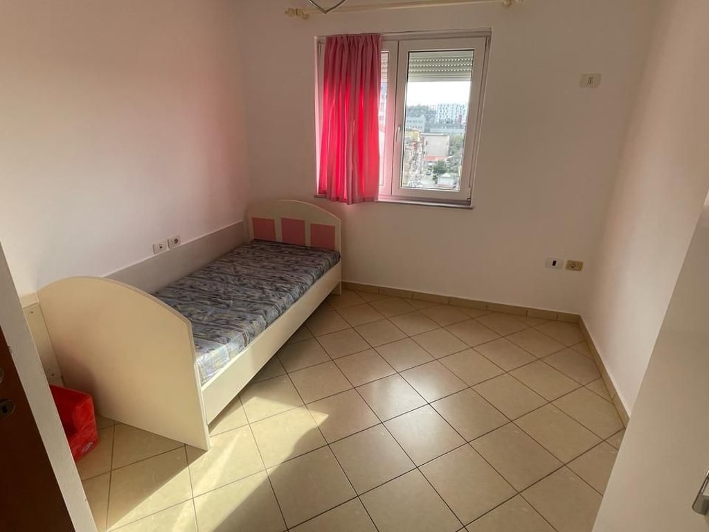 Apartment for rent 2+1+2