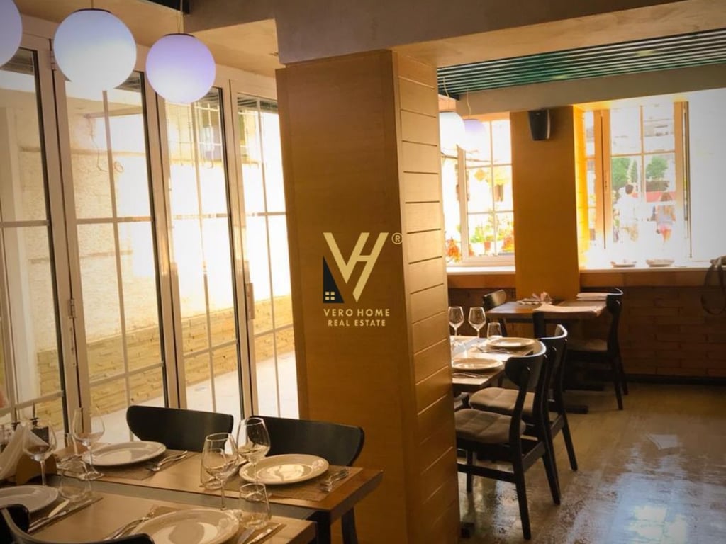 157 M2 ME QERA TE RRUGA E DURRESIT 2.200 EURO