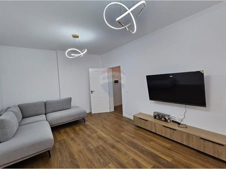 Appartamento 2+1 in affitto in Via di Dibra!
