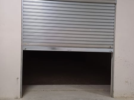 Jepet magazine me qera rr.Karl Gega