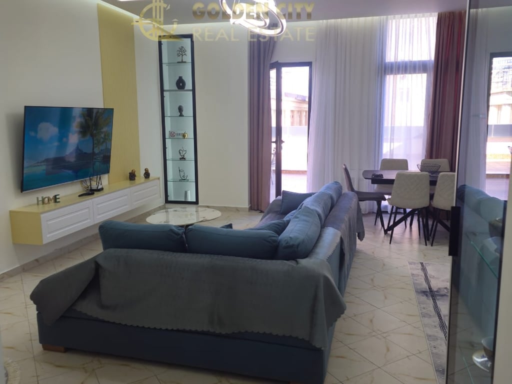 Shitet super apartament 2+1+2 me pamje detin.