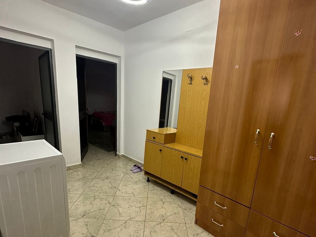 Apartament Me Qera 1+1 Tek Myslym Shyri (ID B211336) Tirane