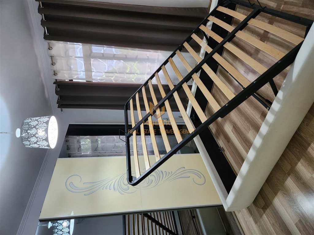 A 2+1 apartment is available for rent on Bill Clinton Street, Kodra Diellit.
