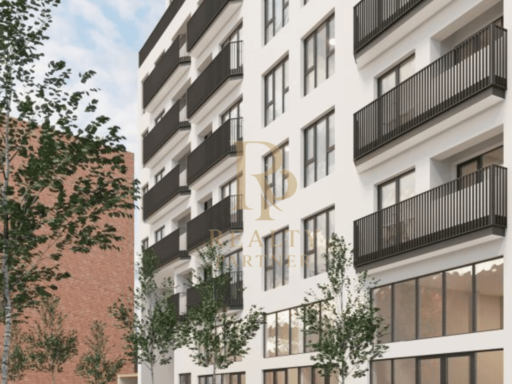 🔑Shitet  Garsoniere Afer Pazarit te Ri-Tirane!!