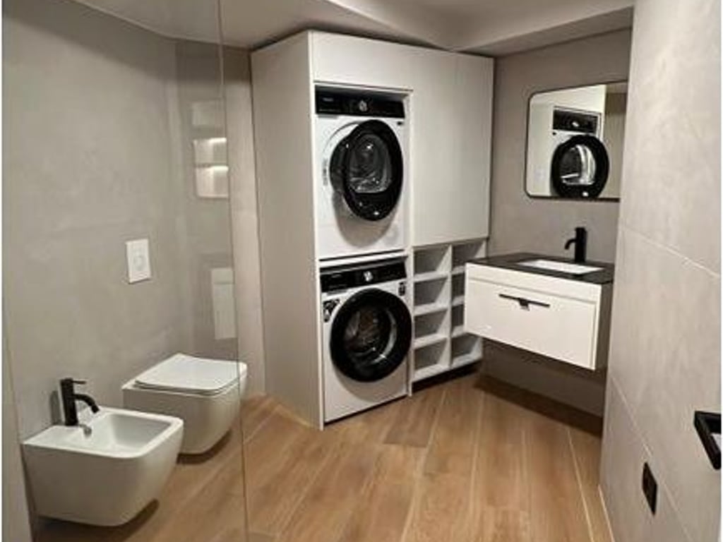 2+1 Duplex for Rent in Liqeni i Thatë, Tirana