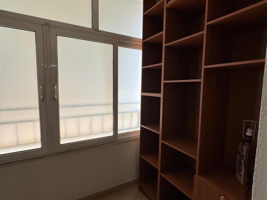 Shtepi me qera 2+1 prane shkolles Petro Nin Luarasi