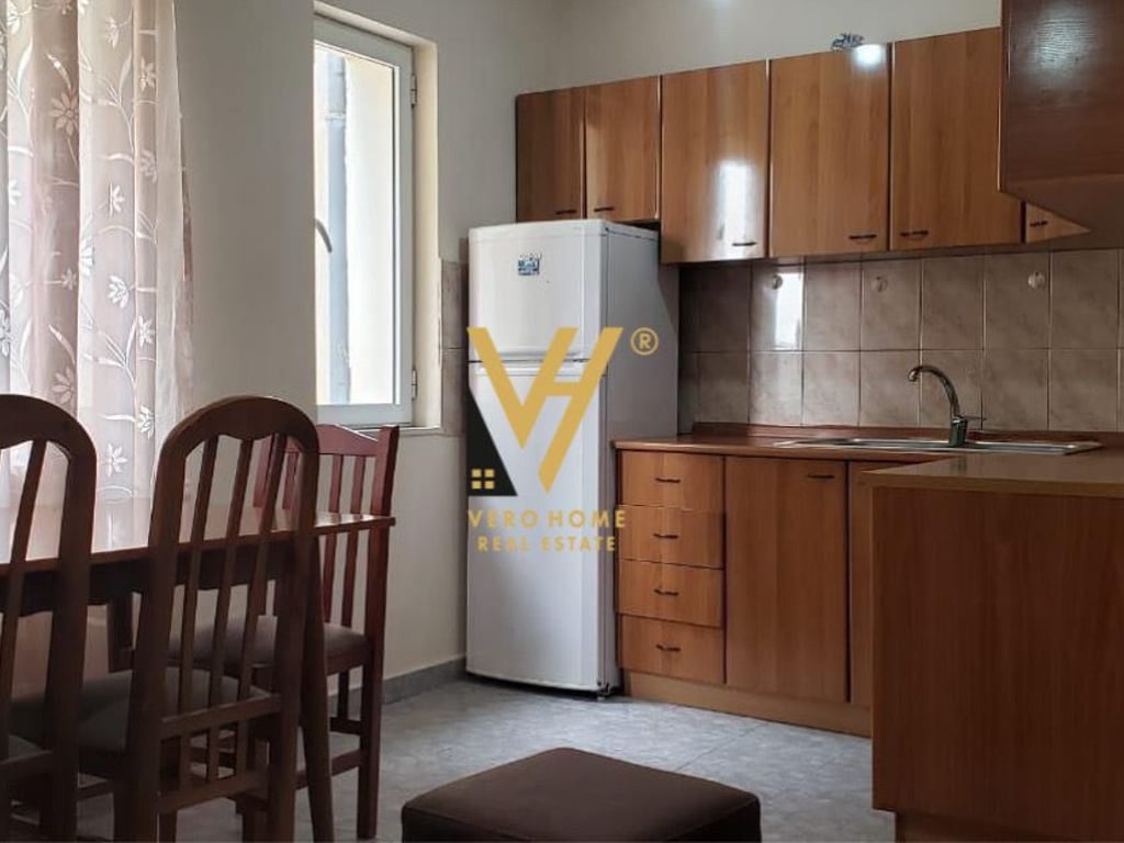 APPARTAMENTO 2+1 IN AFFITTO AD ALI DEM 40.000 LEK