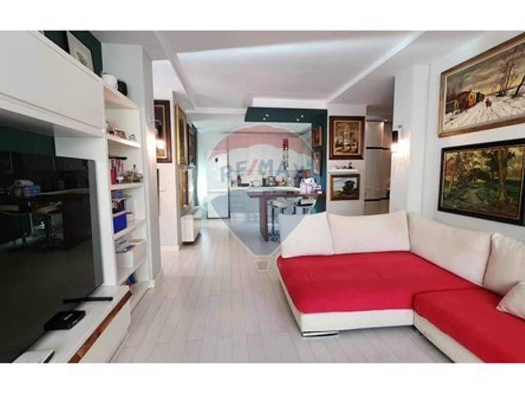 Apartament 2+1 për shitje në Rrugën e Elbasanit pranë Ambasador 2