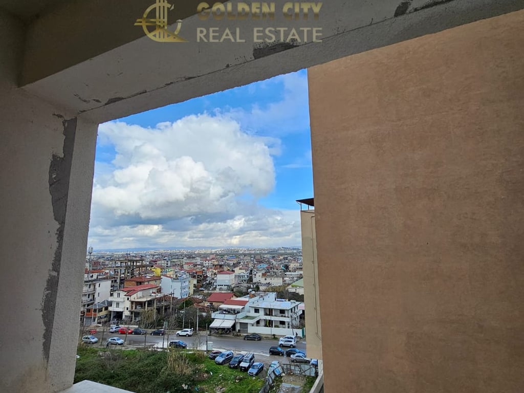 Vendesi appartamento 1+1 vicino all'ospedale.