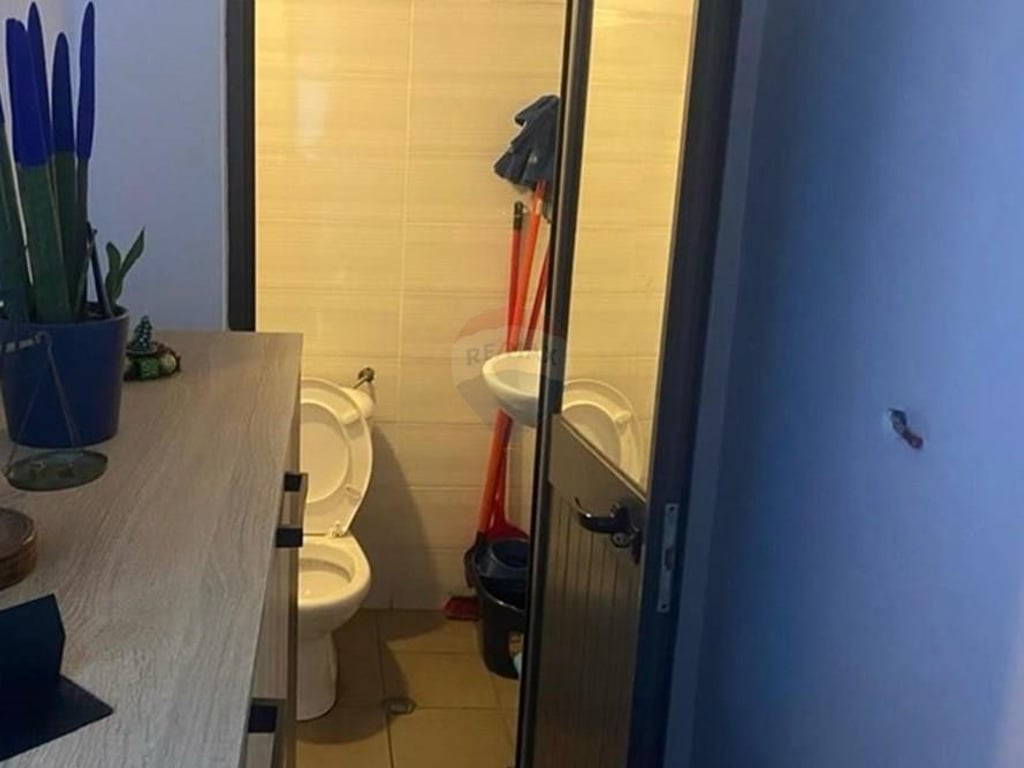 AMBIENTE UFFICIO IN VENDITA VICINO AL TRIBUNALE