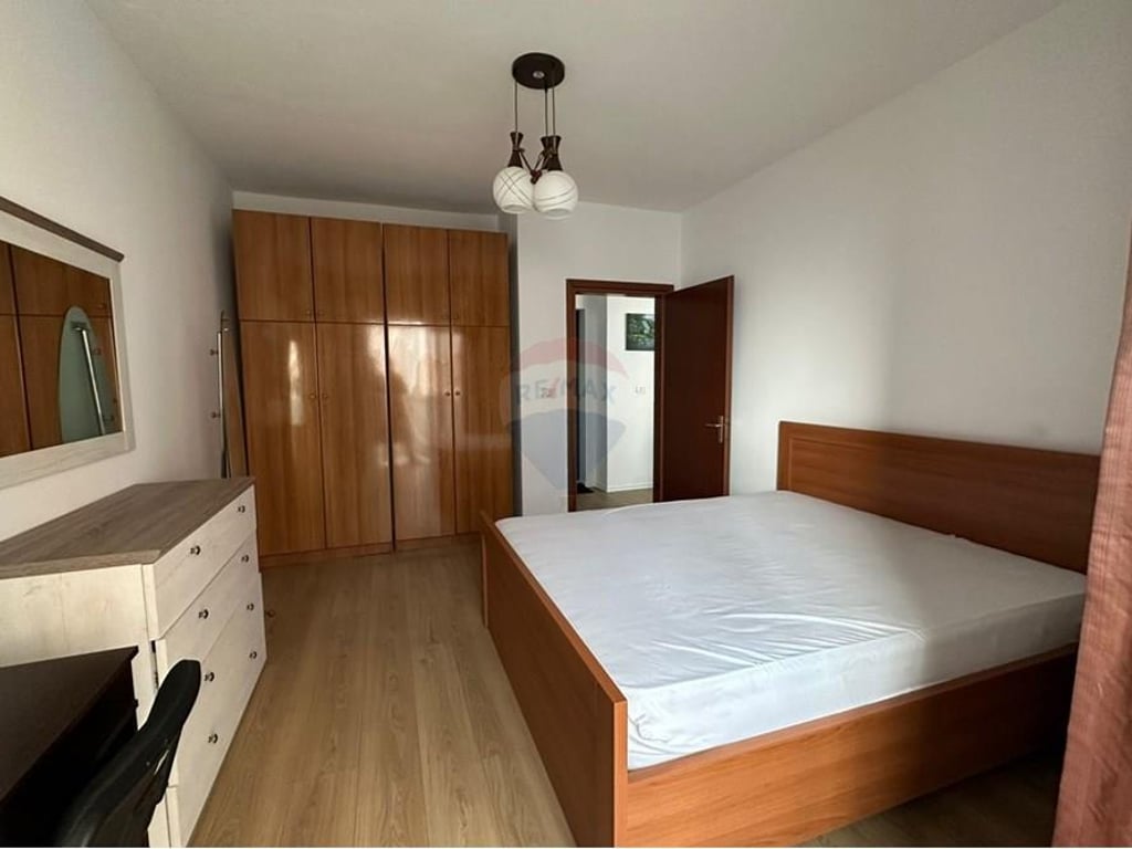 Apartament - Për Qira - Stadiumi Dinamo