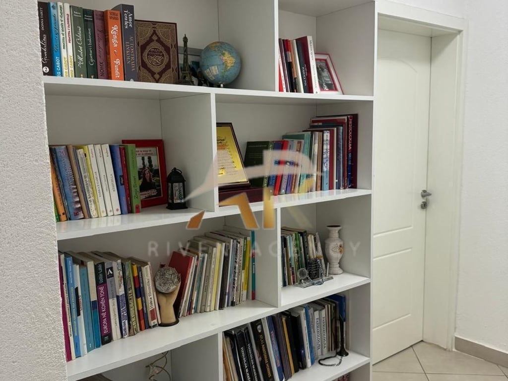 Jepet me qera apartament 2+1 ne Don Bosko