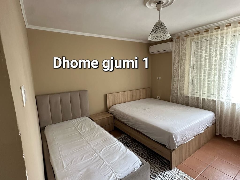 Apartment 2+1 for rent near the former Durresi restaurant, 500 euros.