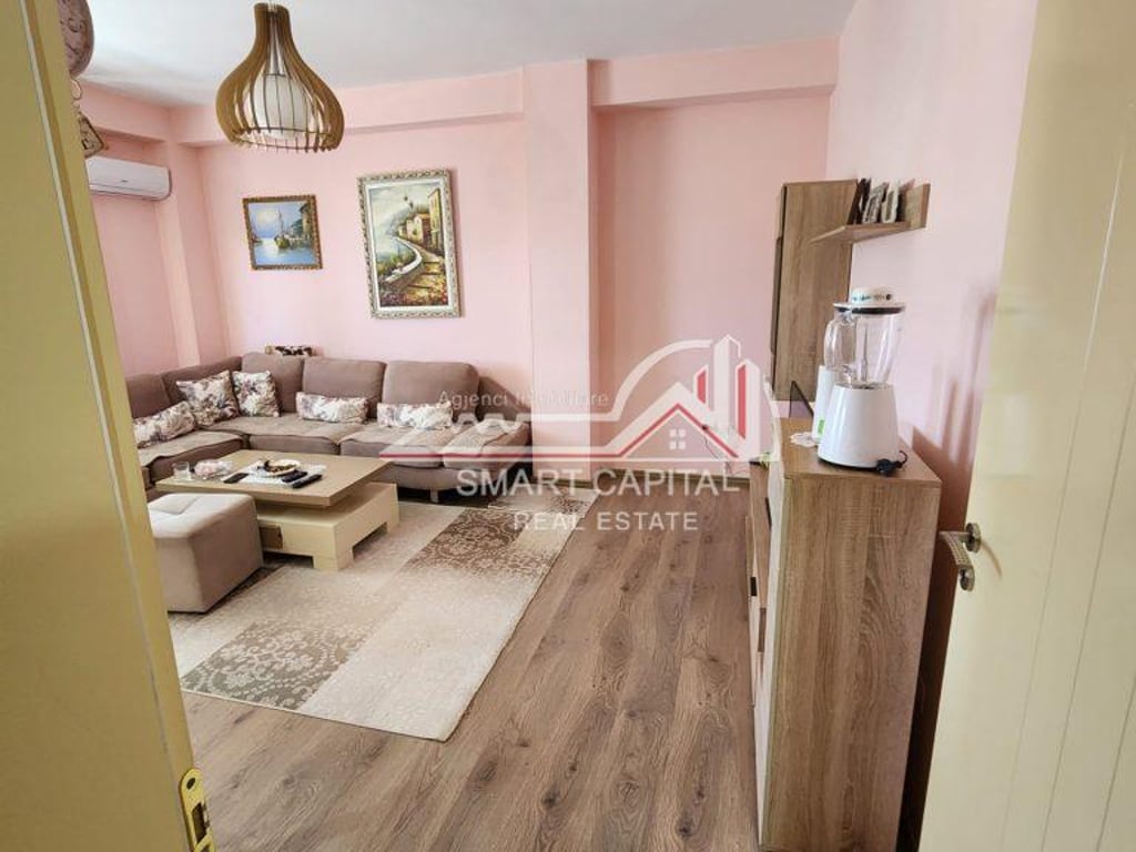 APARTMENT 3+1 FOR SALE AT GORISHTI BUILDINGS, VLORA!