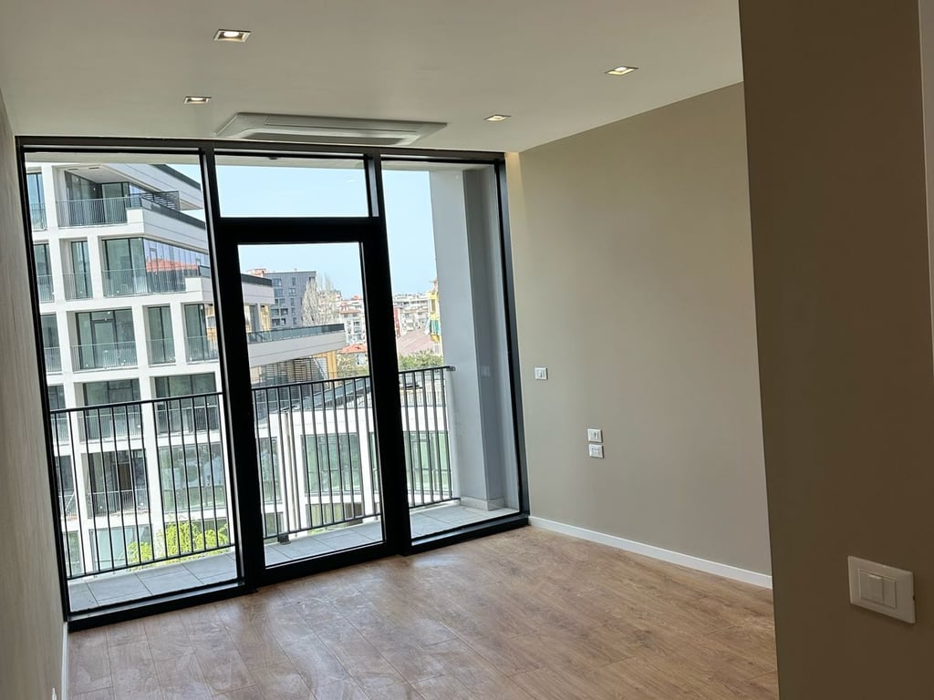 Apartament 2+1+2+ Verande  me Qira tek Rezidenca Lake View