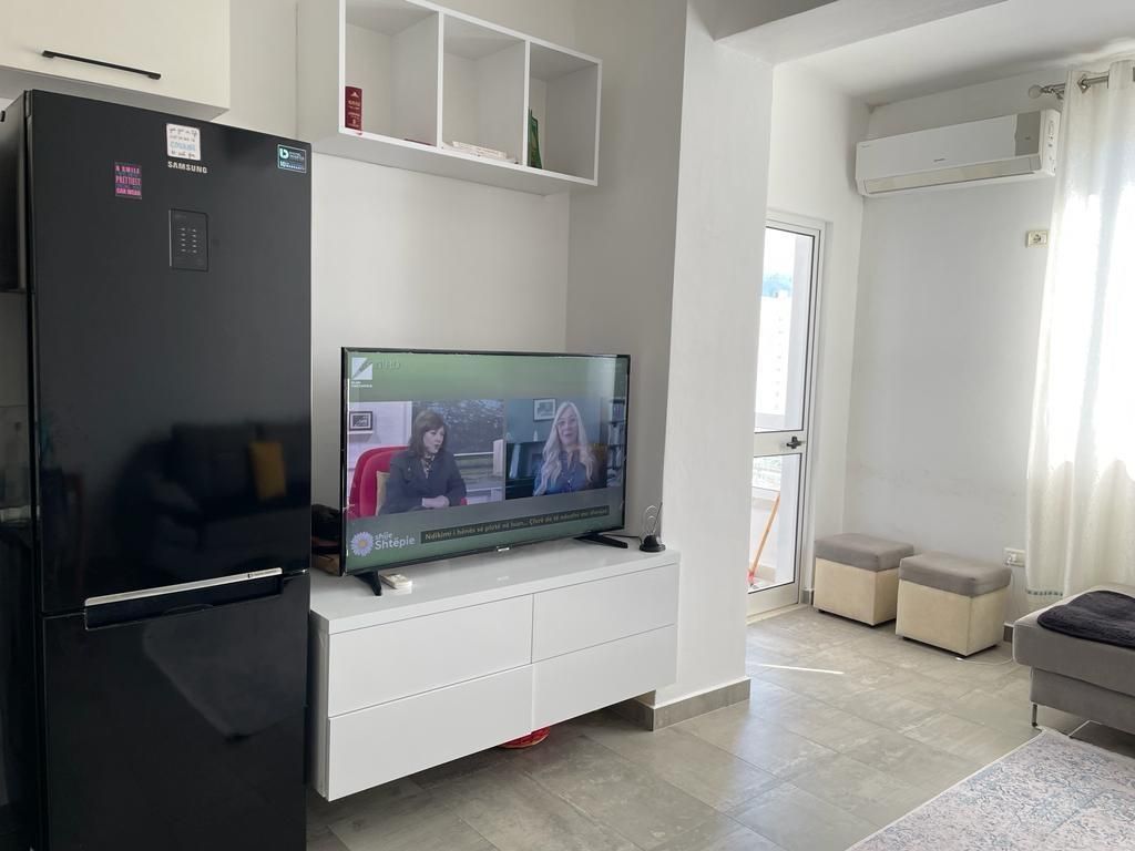 Apartment 1+1 for sale in Astir at the Fratari complex with a regular property certificate.