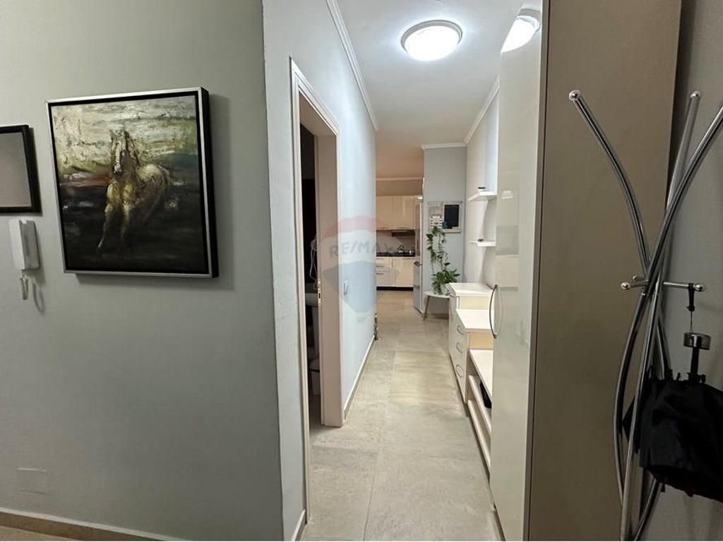 2+1+2 apartment for sale at Liqeni i Thate