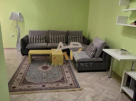 Appartamento 1+1 in Affitto vicino all'Ex Ambasciata Jugoslava, Via di Durrës