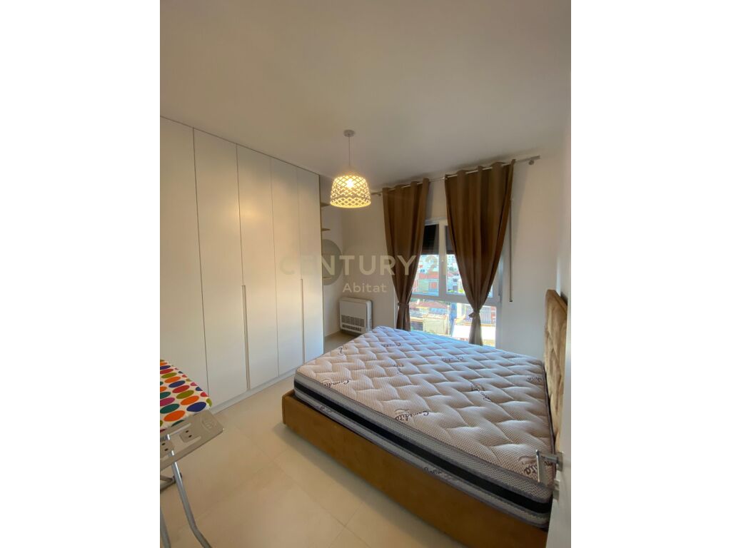 APARTAMENT 1+1 plus POST PARKIMI ME QIRA, XHAMLLIK