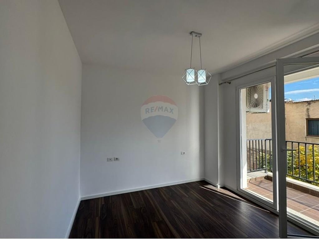 Apartament 2+1+2 per qira