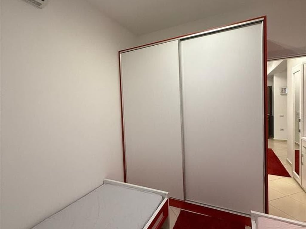 Apartament Me Qera 2+1 tek Kompleksi Golden Park (ID B2201231) Tirane​