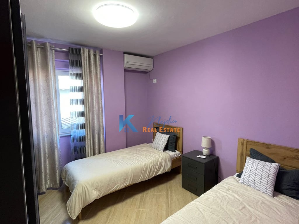 2+1 per Qira ne rrugen Jordan Misja, Kompleksi Gener2