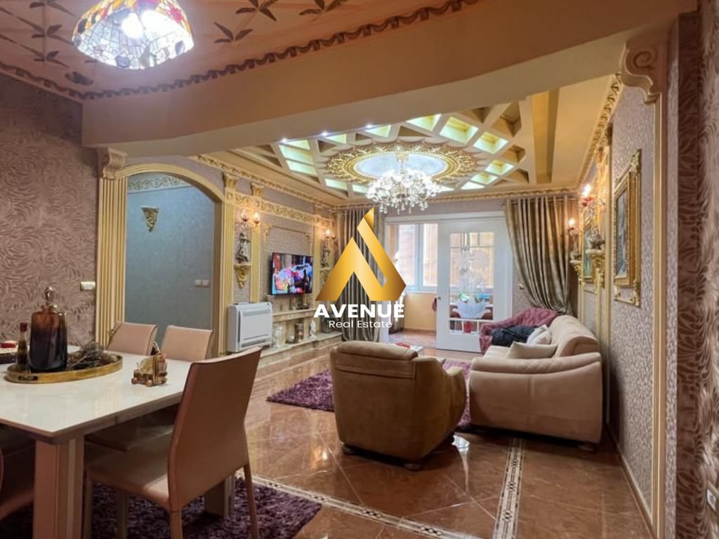 SHITET APARTAMENT 3+1+2 I MOBILUAR, PRANE KONDRA E DIELLIT 1 , TIRANE.