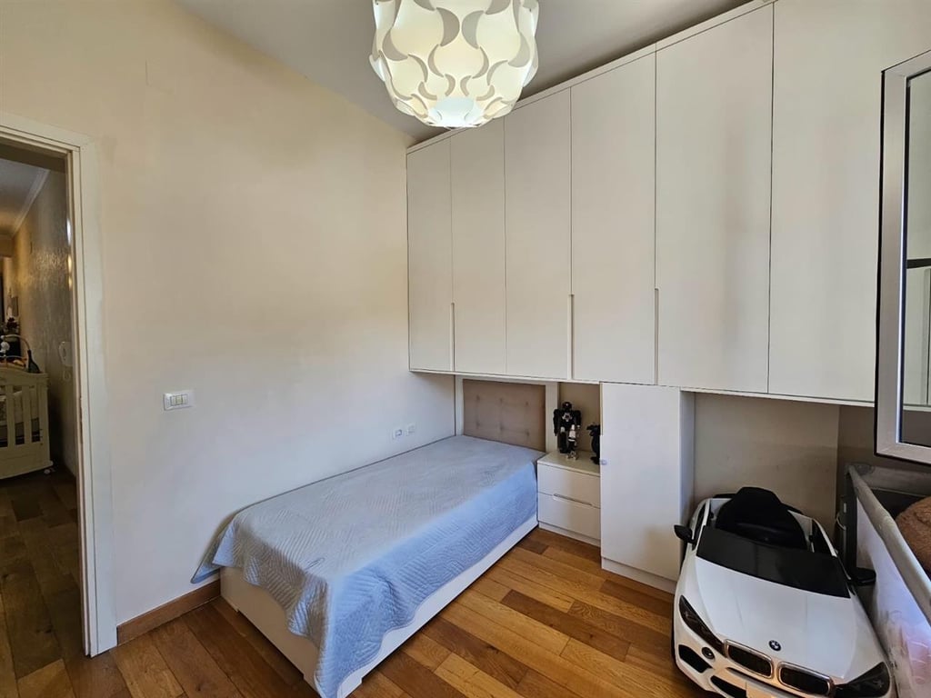Apartament per shitje 2+1+Post Parkimi tek Liqeni i Thate (ID B120676) Tirane