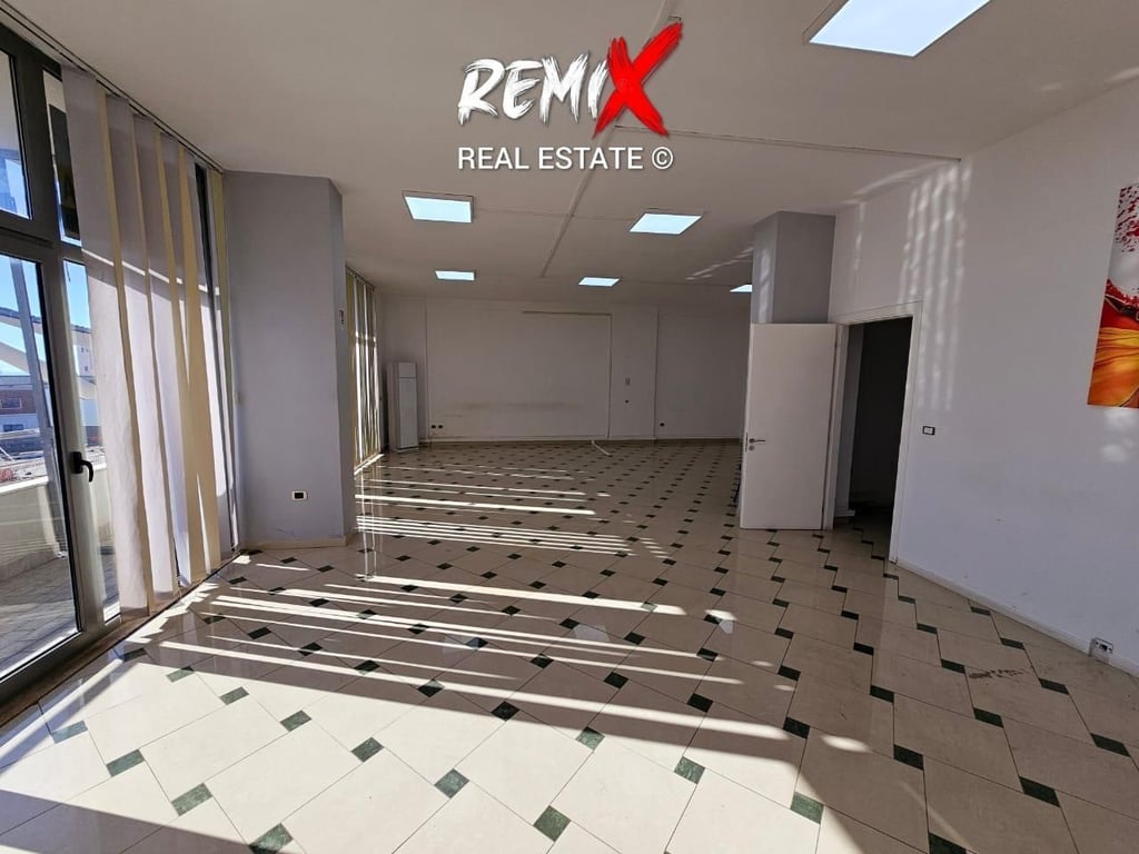 BUSINESS SPACE FOR RENT ON THE NEW PORT ROAD