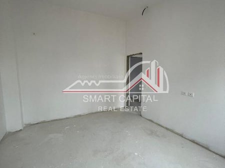VENDESI APPARTAMENTO 2+1, VICINO AI POMPIERI DI VALONA!