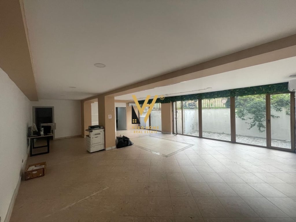 BUSINESS SPACE OF 160M2 FOR RENT IN PAZARI RI 2,000 EURO