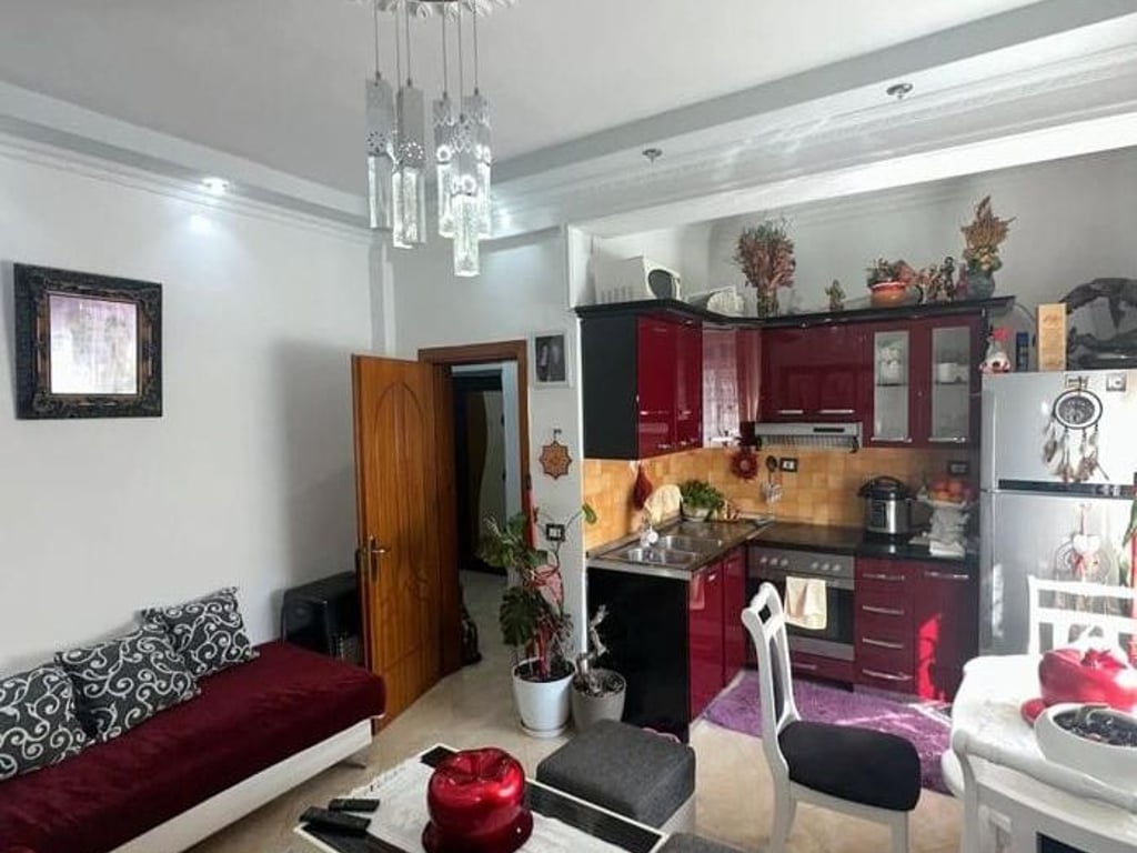 Shitet, Apartament 1+1, Shkolla  Eftali Koci, Durres