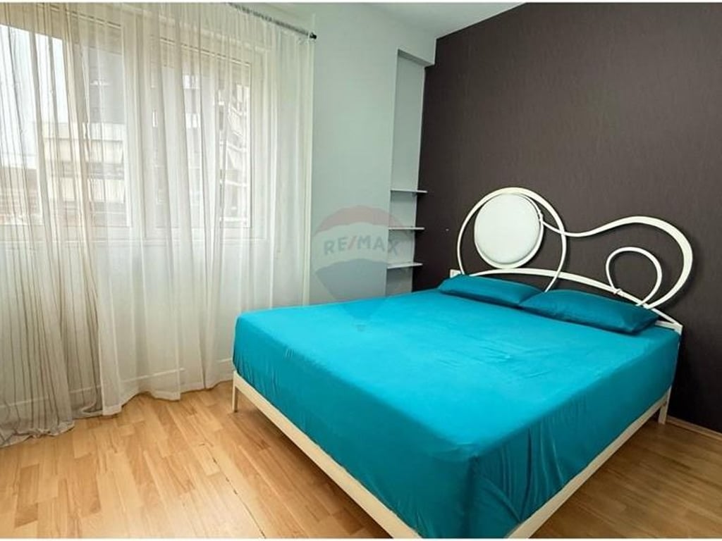 Appartamento 2+1+2 in affitto in via 21 Dicembre!