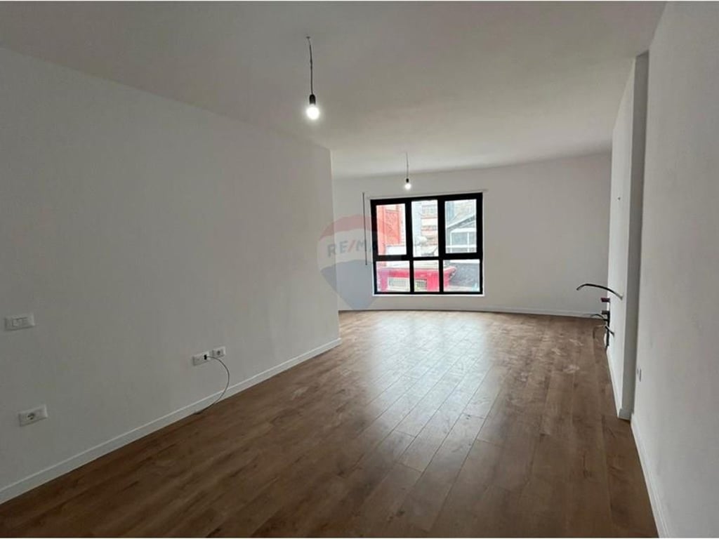 3+1+2 APARTMENT FOR SALE AT KOMUNA E PARISIT
