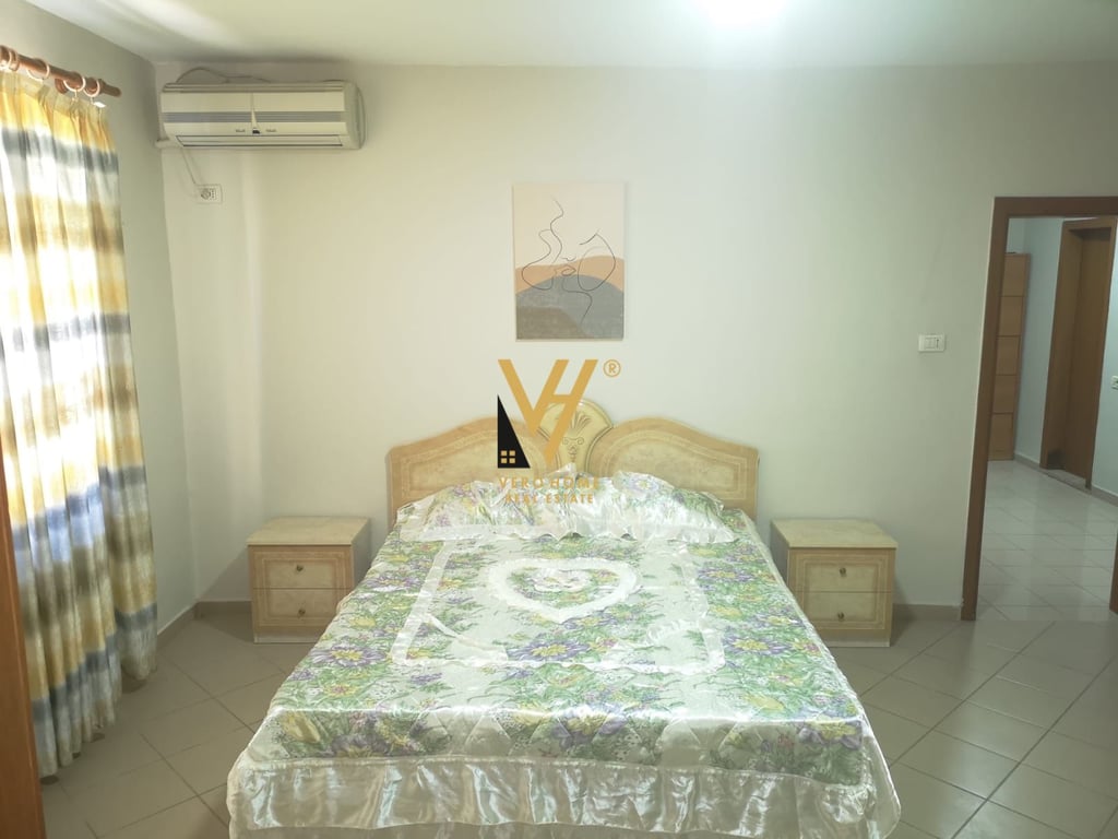 FOR SALE APARTMENT 3+1 WITH BALCONY NEAR THE OLD BUS PARK 150,000 EURO