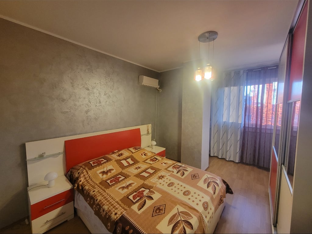 📍Xhamllik Affittasi Super Appartamento 2+1+2